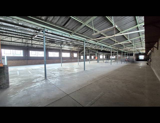 1,149M² FACTORY TO LET IN ANDERBOLT